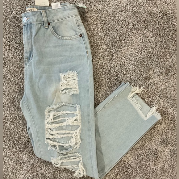 High Rise Straight Jean - Picture 3 of 3